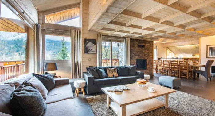 Chalet Le Cedre Blanc, Meribel ski chalet, image 2